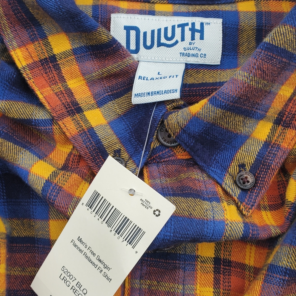Duluth Men's Plaid Shirt - Size LARGE RELAXED FIT - Picture 3 of 5